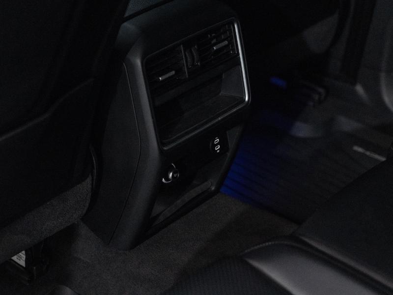 Porsche Cayenne Base 2020
