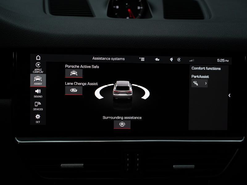 Porsche Cayenne Base 2020