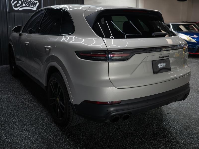 Porsche Cayenne Base 2020