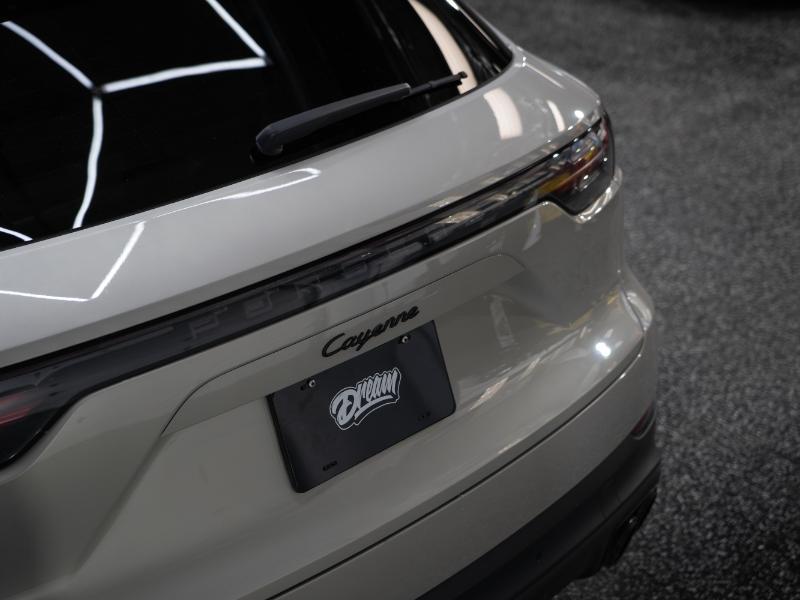 Porsche Cayenne Base 2020