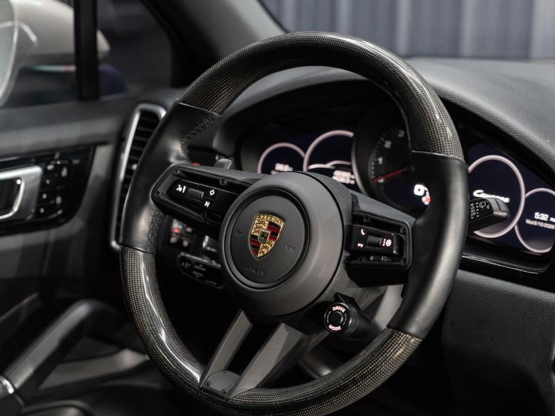 Porsche Cayenne Base 2020