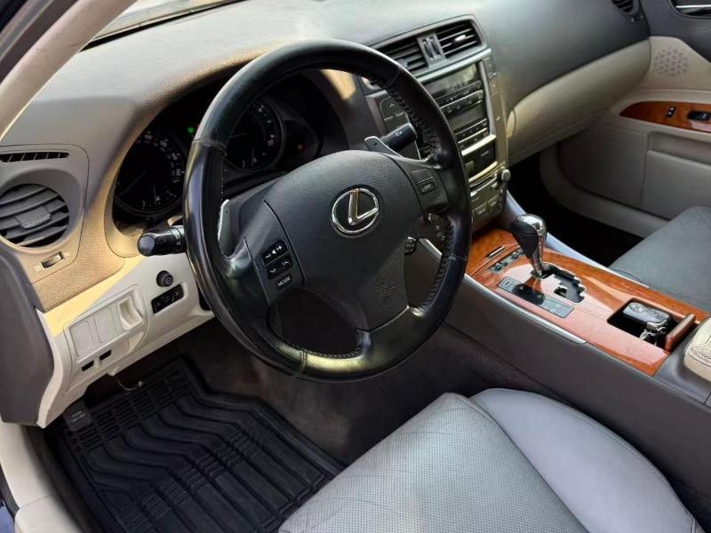 Lexus IS IS 250 AWD 6-Speed Sequential 2009