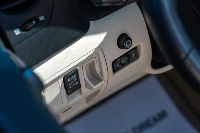 Lexus IS C IS 250C 2010