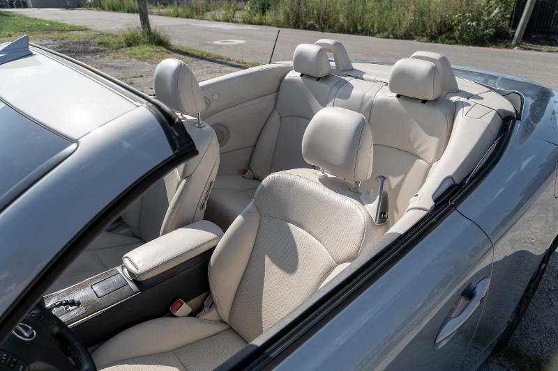 Lexus IS C IS 250C 2010