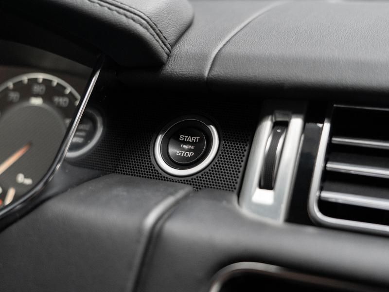 2016 Land Rover Range Rover Supercharged - Photo 12