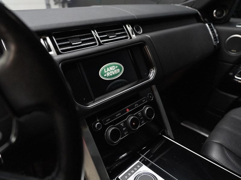 2016 Land Rover Range Rover Supercharged - Photo 21