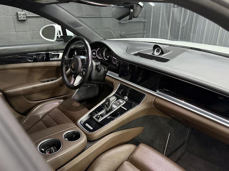 Porsche Panamera 4 Sport Turismo 2018