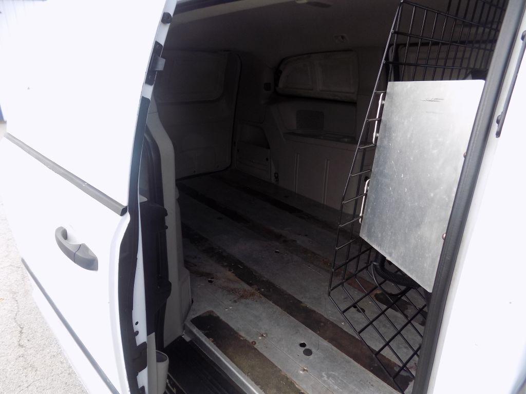 RAM Cargo Van Base 2013