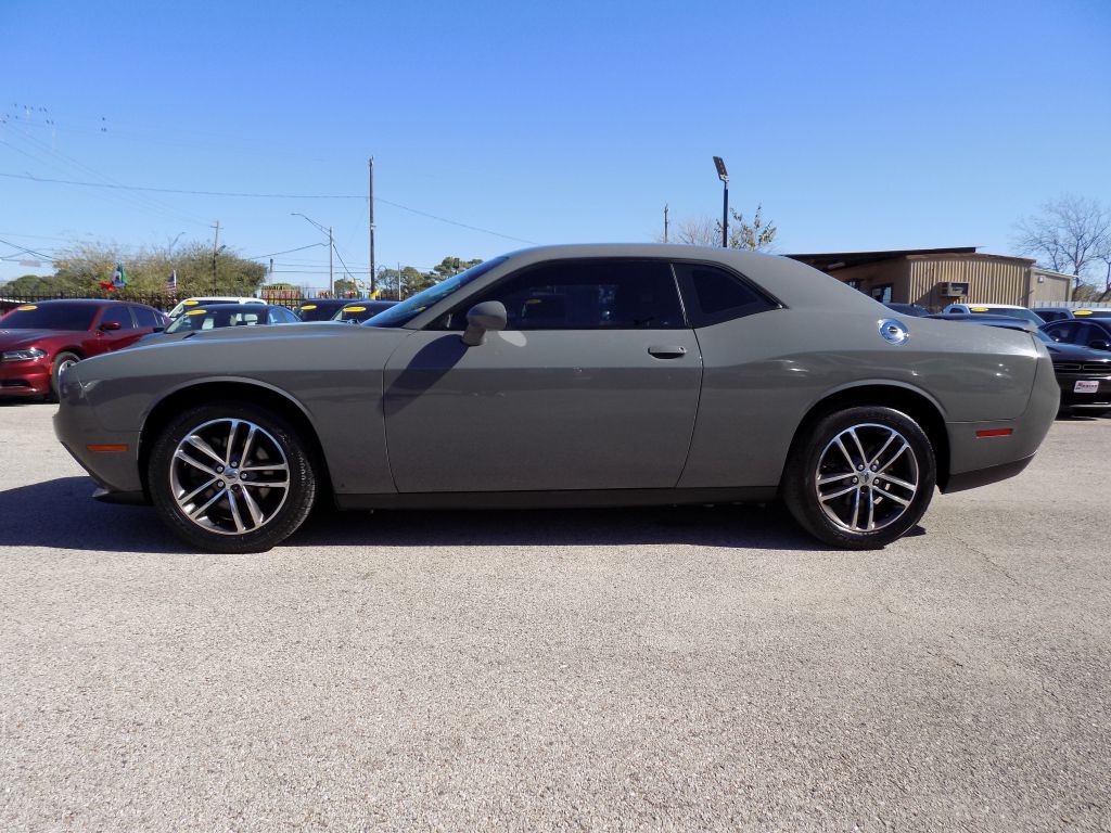 Dodge Challenger SXT AWD 2019
