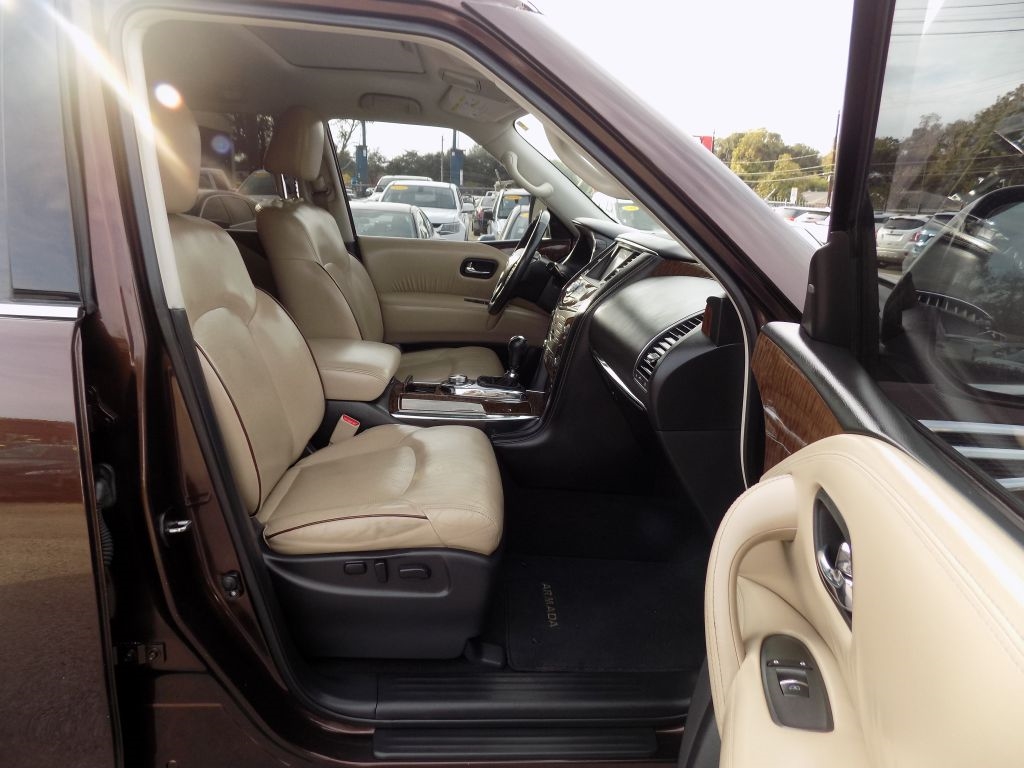 Nissan Armada SV AWD 2018