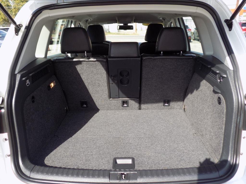 Volkswagen Tiguan S 2016