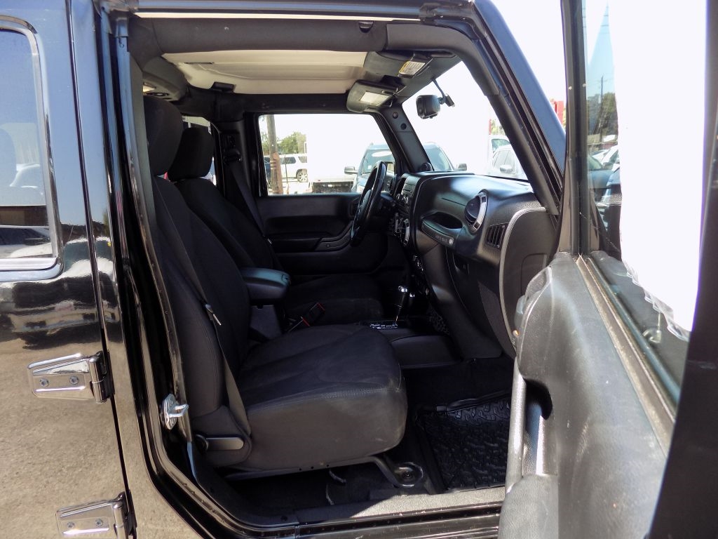 Jeep Wrangler Unlimited Sport 4WD 2013