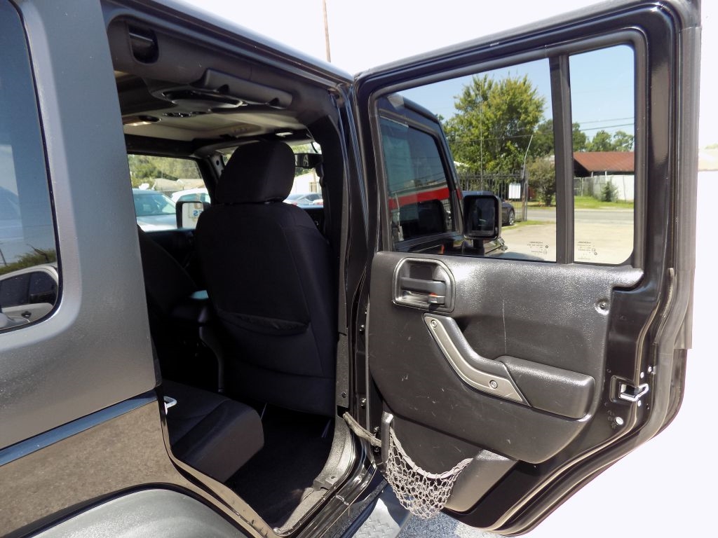 Jeep Wrangler Unlimited Sport 4WD 2013