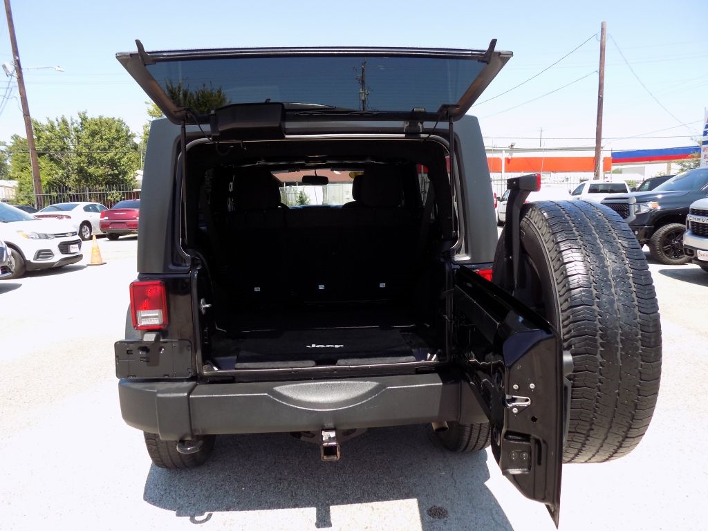 Jeep Wrangler Unlimited Sport 4WD 2013