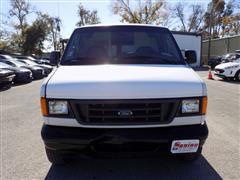 2005 Ford Econoline 