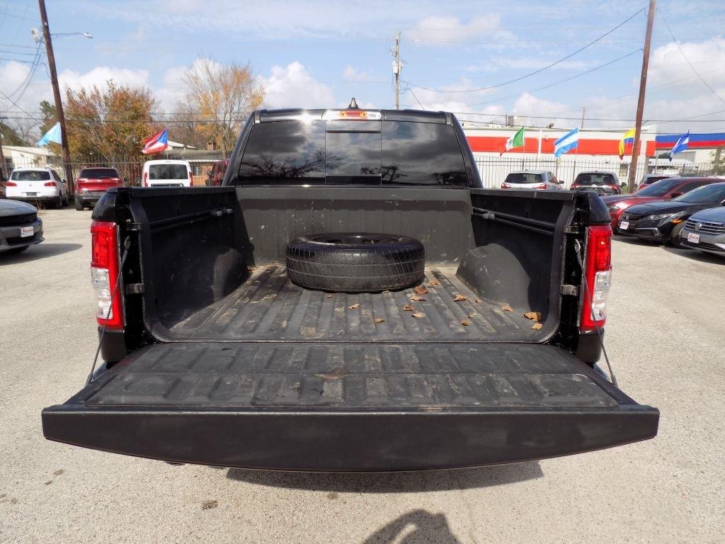 RAM 1500 Big Horn Crew Cab SWB 2WD 2021