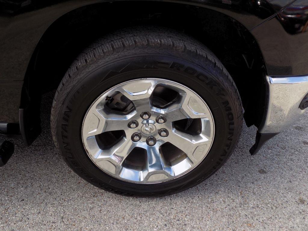 RAM 1500 Big Horn Crew Cab SWB 2WD 2021