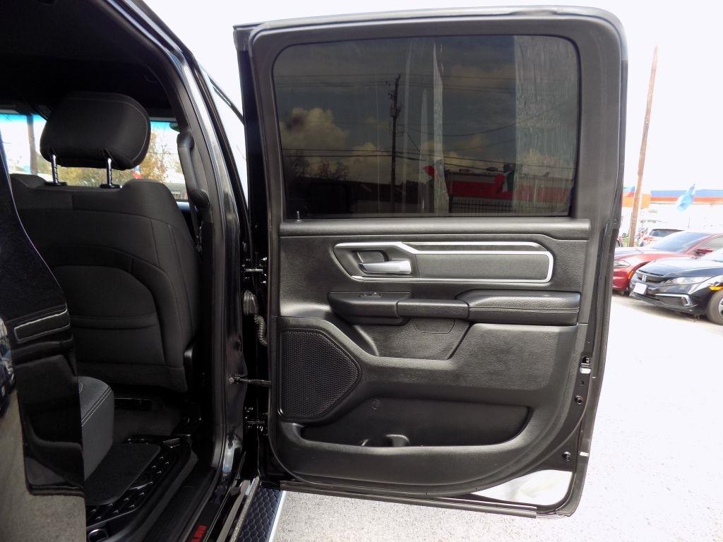 RAM 1500 Big Horn Crew Cab SWB 2WD 2021