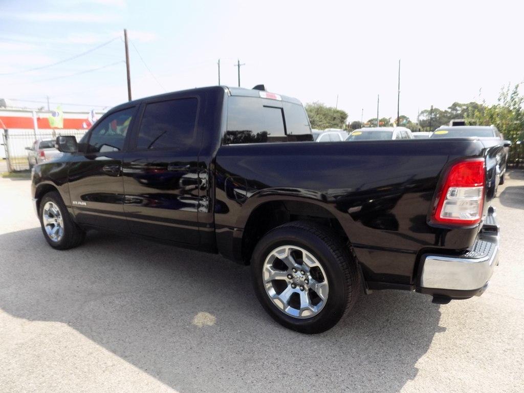 RAM 1500 Big Horn Crew Cab SWB 2WD 2021