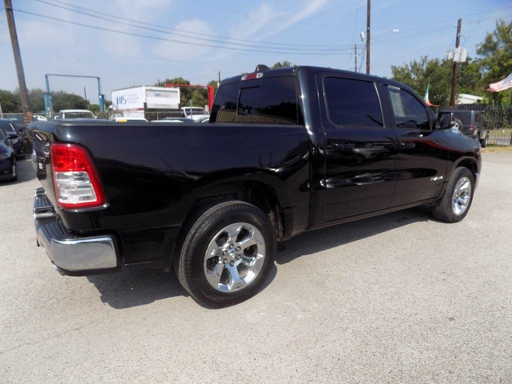 RAM 1500 Big Horn Crew Cab SWB 2WD 2021