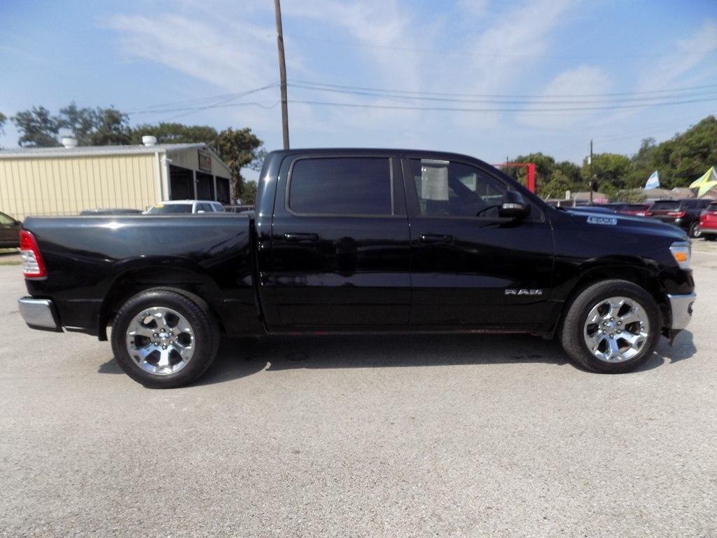 RAM 1500 Big Horn Crew Cab SWB 2WD 2021
