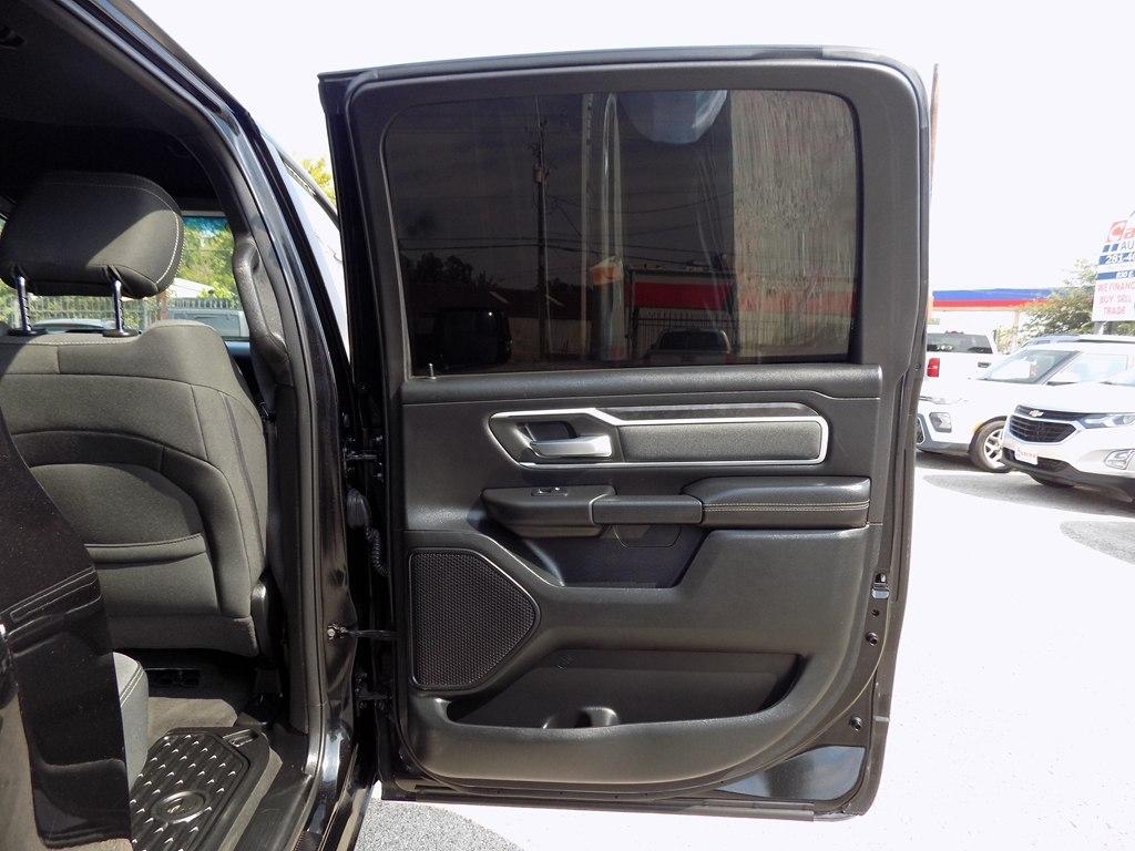 RAM 1500 Big Horn Crew Cab SWB 2WD 2021
