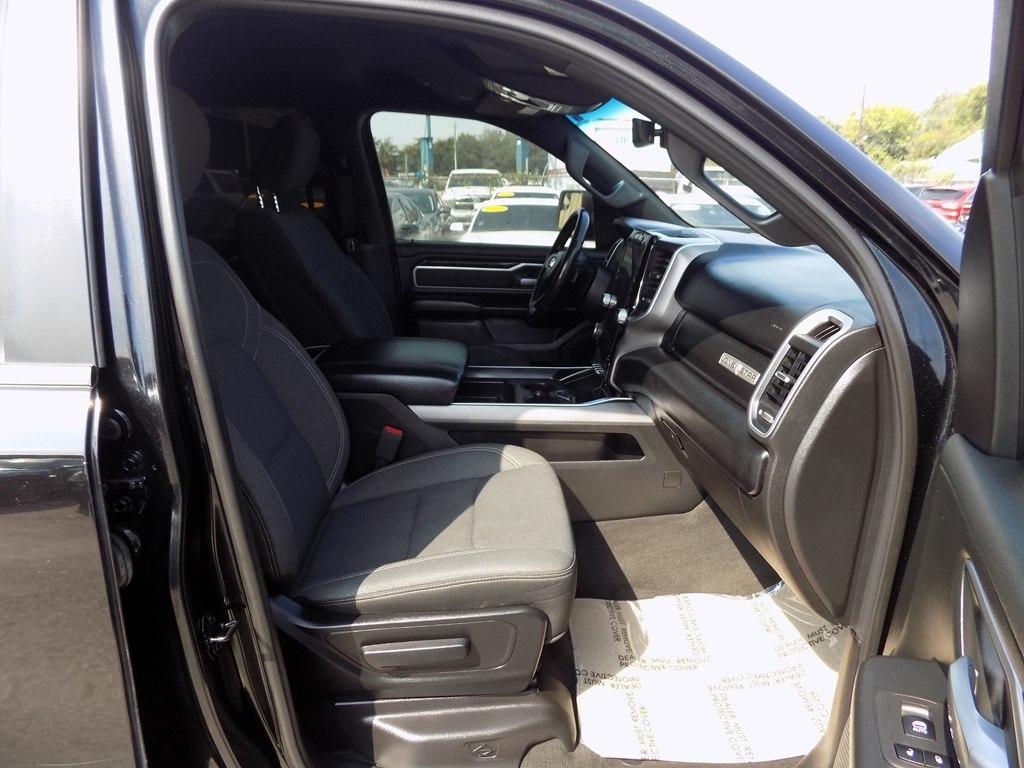 RAM 1500 Big Horn Crew Cab SWB 2WD 2021