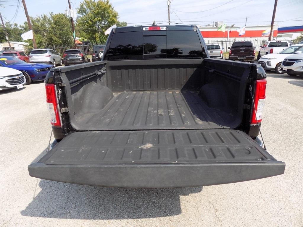 RAM 1500 Big Horn Crew Cab SWB 2WD 2021