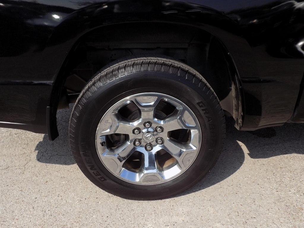 RAM 1500 Big Horn Crew Cab SWB 2WD 2021