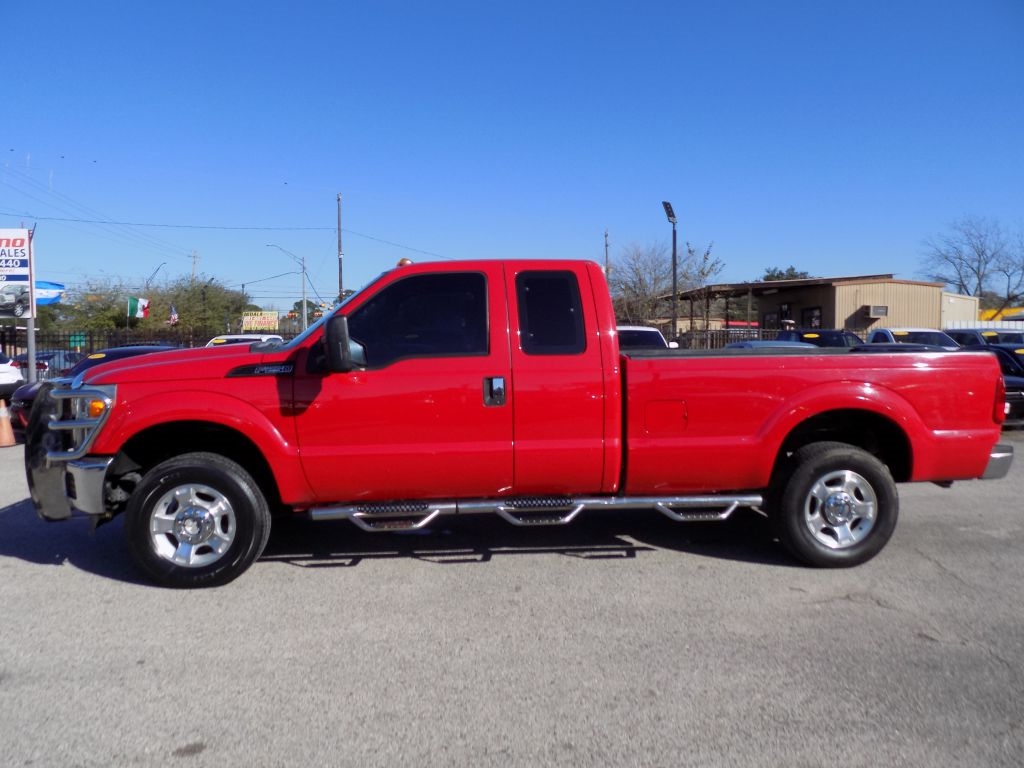Ford F-250 SD XL SuperCab 4WD 2015