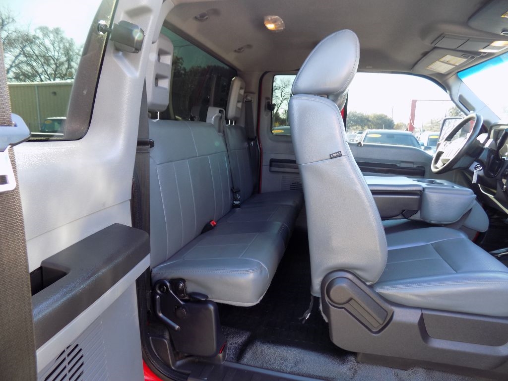 Ford F-250 SD XL SuperCab 4WD 2015