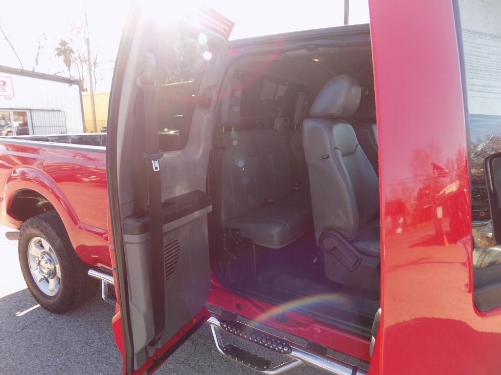 Ford F-250 SD XL SuperCab 4WD 2015