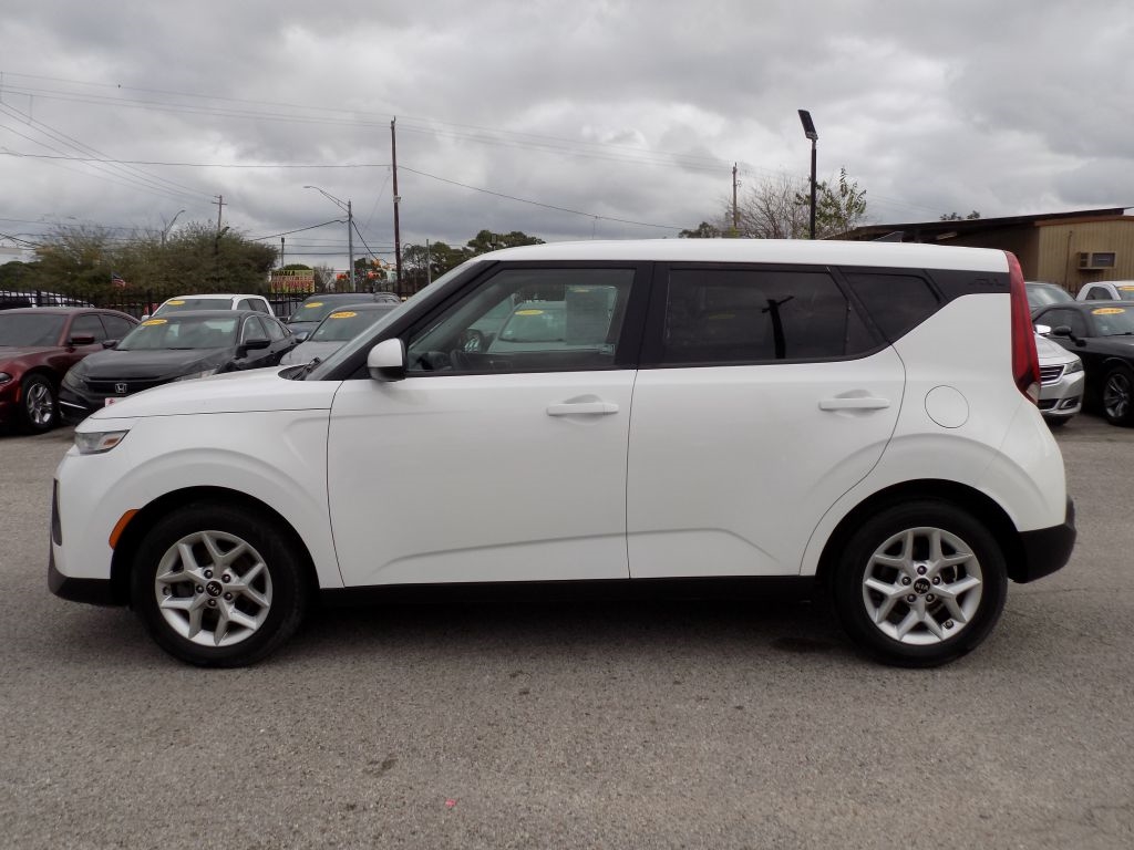 Kia Soul LX CVT 2020