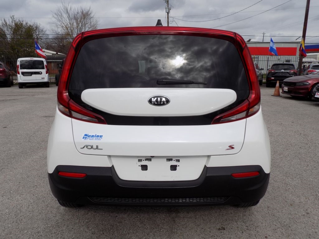 Kia Soul LX CVT 2020