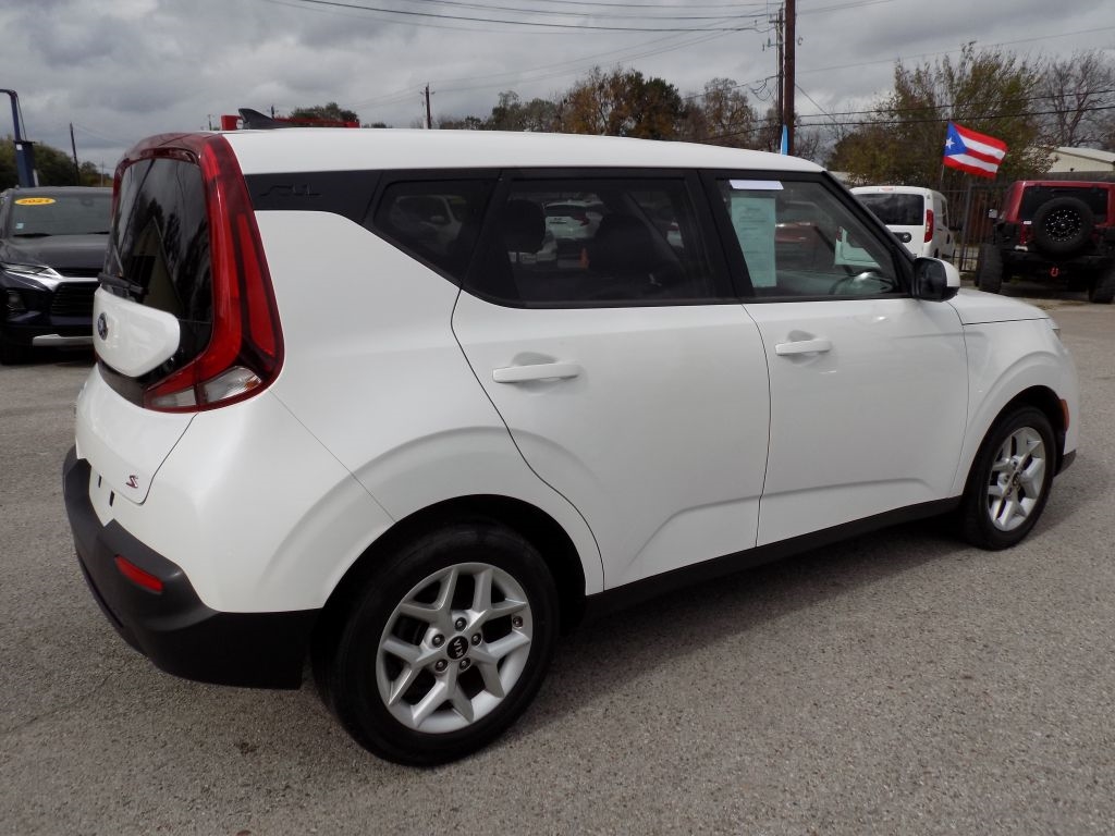 Kia Soul LX CVT 2020