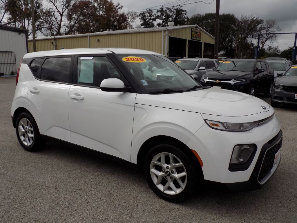 Kia Soul LX CVT 2020