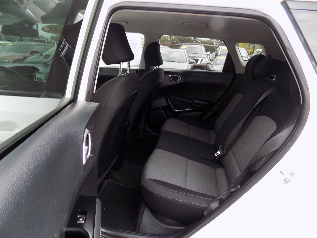 Kia Soul LX CVT 2020