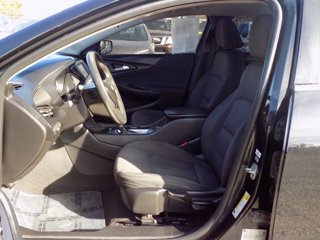 Chevrolet Malibu LS 2017