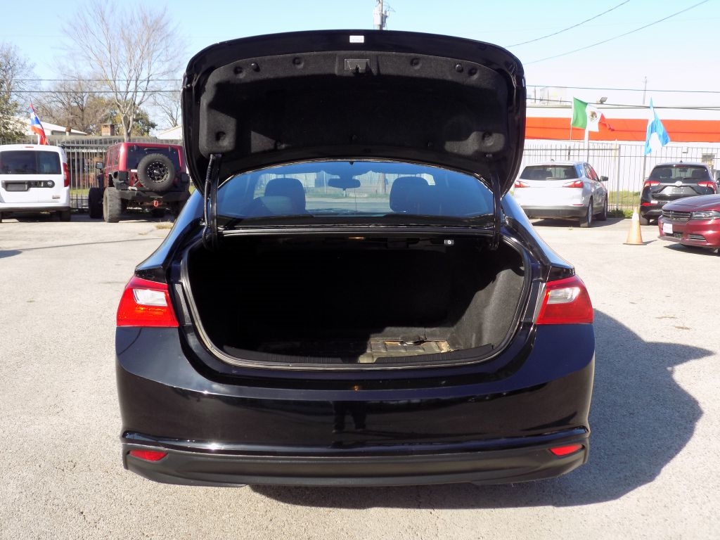 Chevrolet Malibu LS 2017