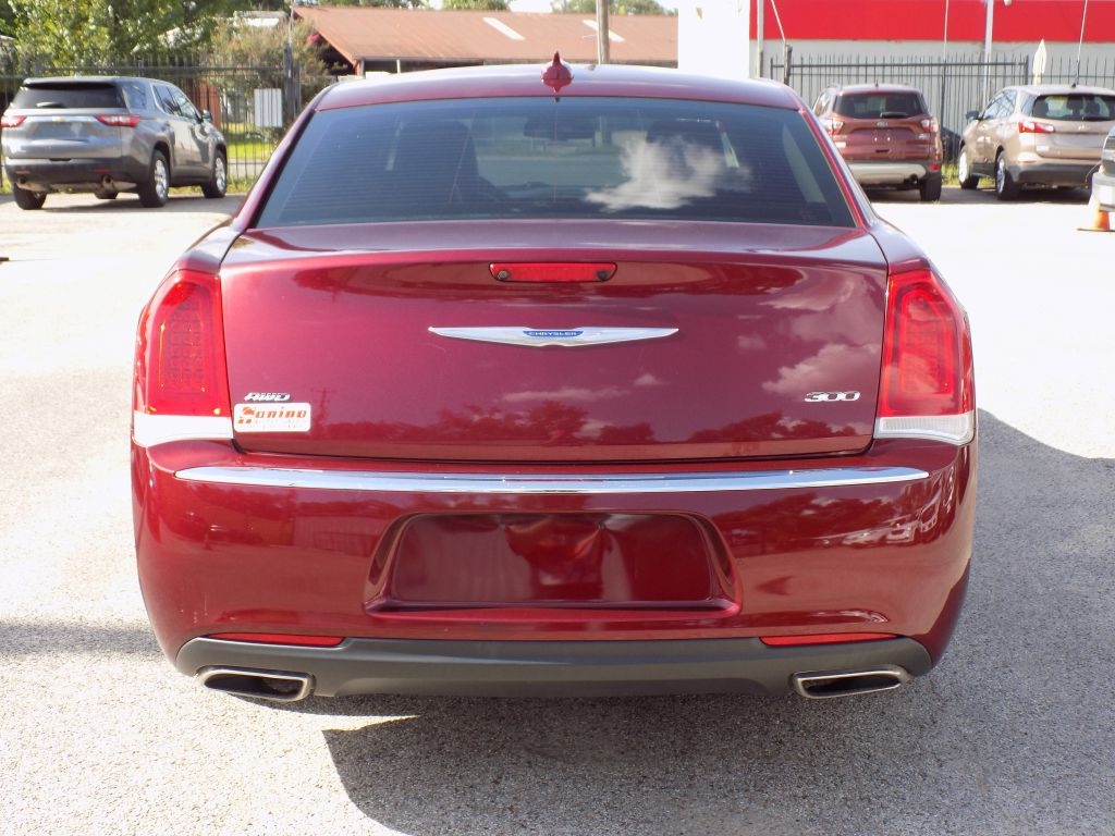 Chrysler 300 Limited AWD 2019