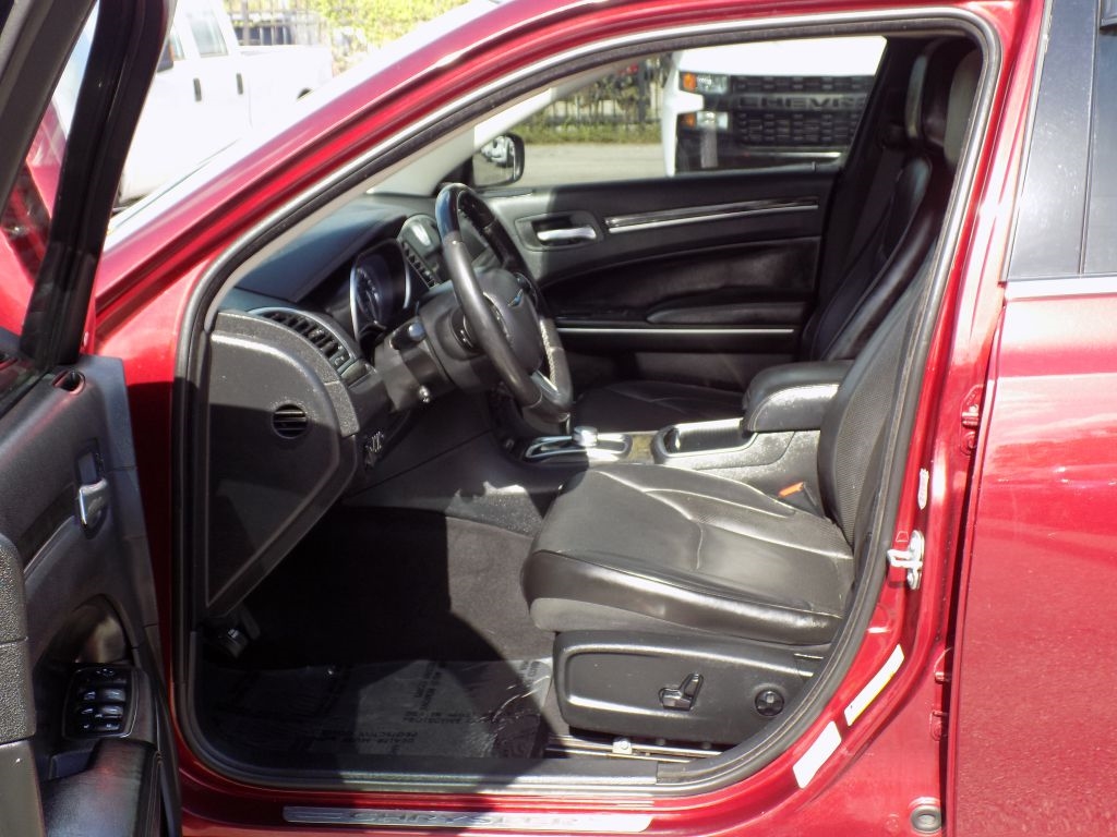 Chrysler 300 Limited AWD 2019