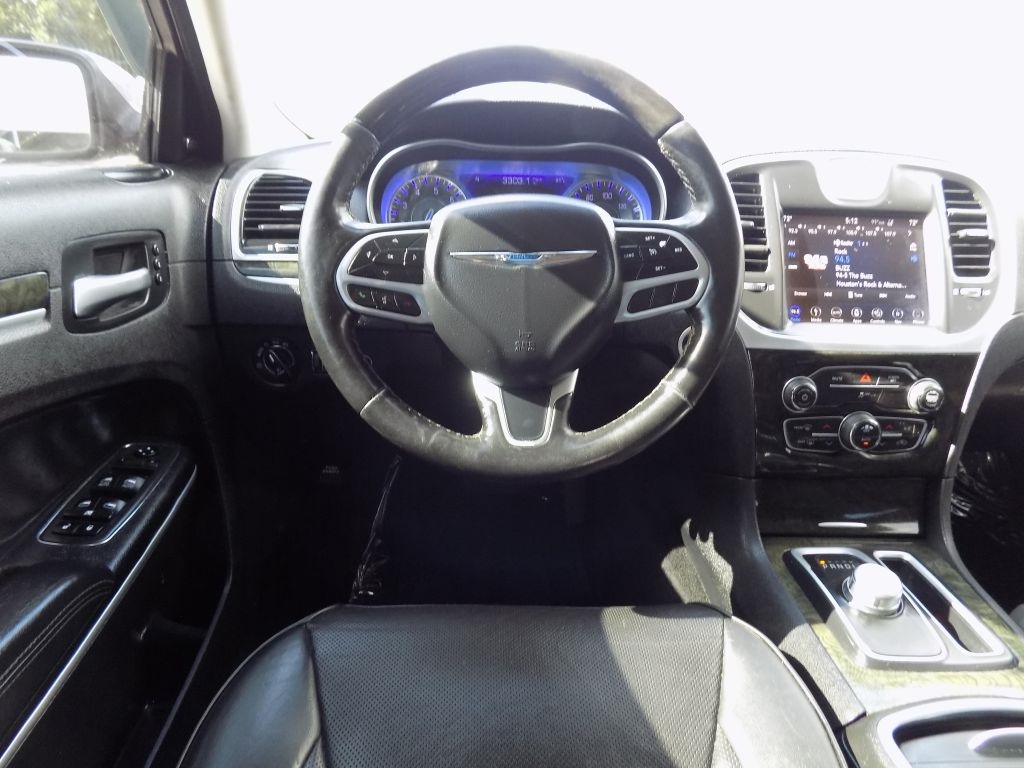 Chrysler 300 Limited AWD 2019