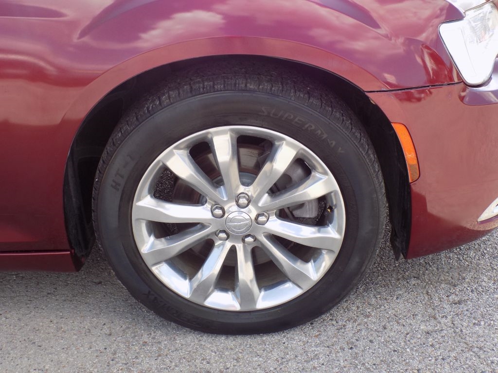 Chrysler 300 Limited AWD 2019