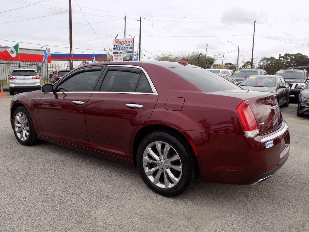 Chrysler 300 Limited AWD 2019