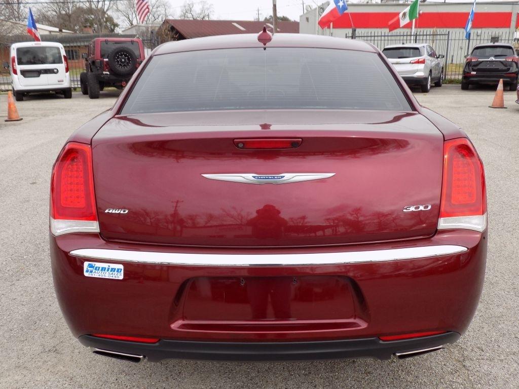 Chrysler 300 Limited AWD 2019