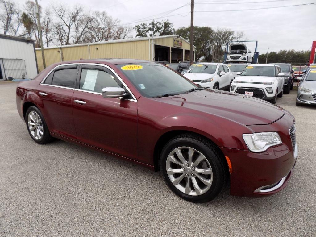 Chrysler 300 Limited AWD 2019