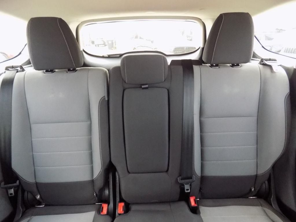 Ford Escape SE FWD 2016