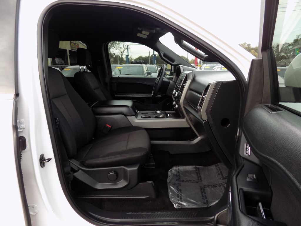 Ford Expedition XLT 2WD 2018