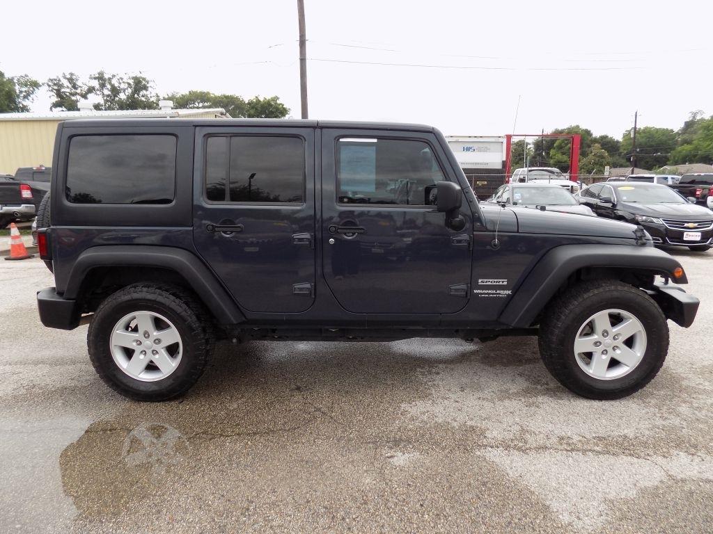 Jeep Wrangler JK Unlimited Sport 4WD 2018