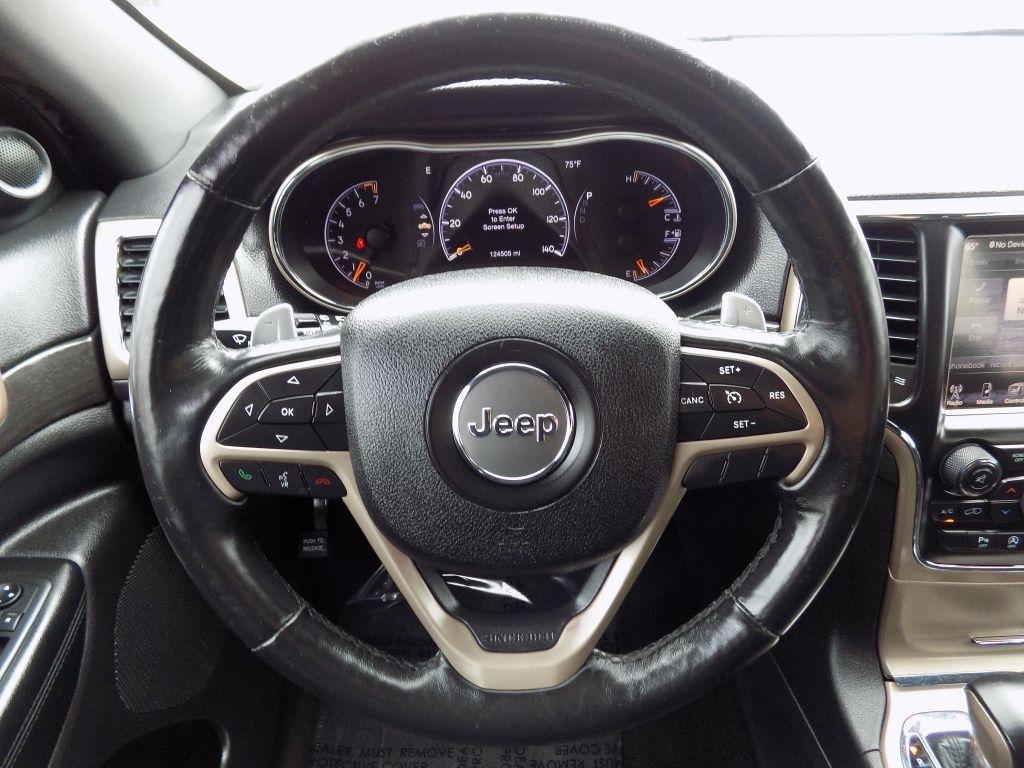 Jeep Grand Cherokee Laredo 4WD 2017